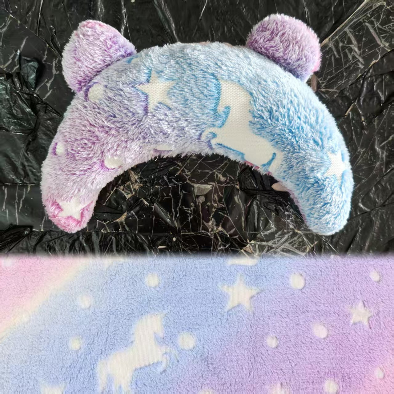 Stylish And Personalized U-Shaped Pet Pillow